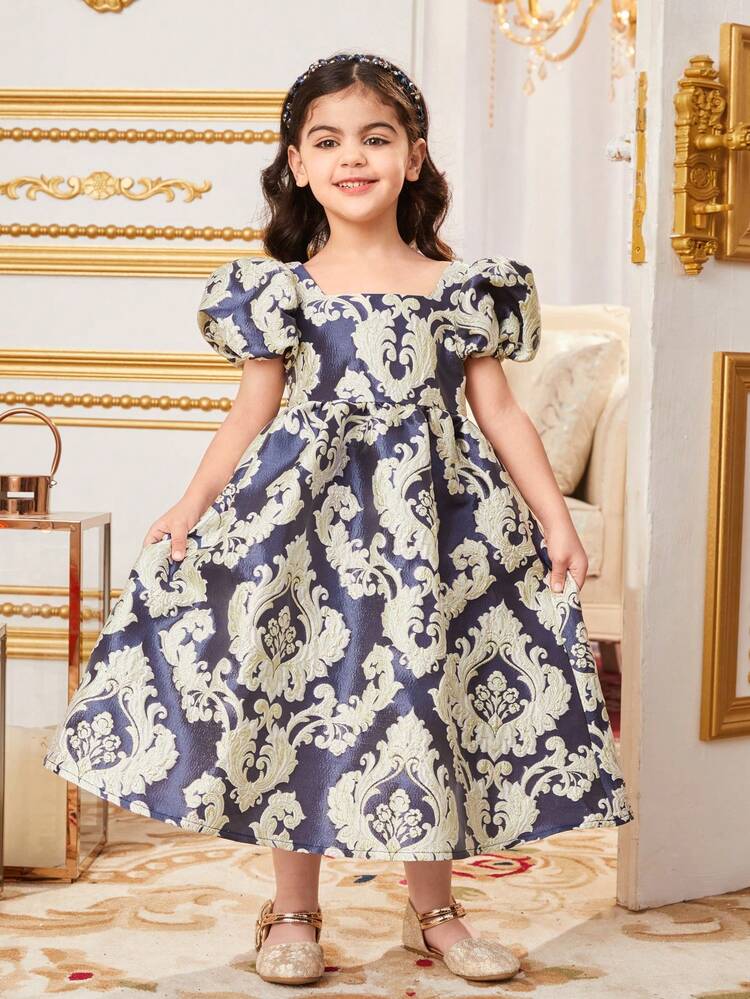 Young Girls' Lovely Square Neckline Jacquard Puff Sleeve Dress