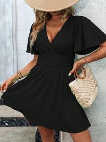 Franclia Plus Size Solid Color V-Neck Belted Dress
