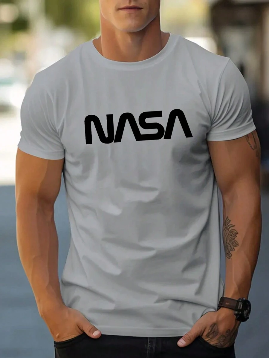 Manfinity Dauomo Hombres Camiseta con estampado de letra - Gris Claro - Ver 1