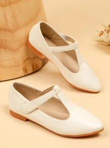 Fashionable Children's Flat Shoes