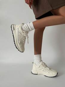 SRSOO Women's 2025 Casual Vintage Trainers, Thick Sole Athleisure Academy Style Sneakers