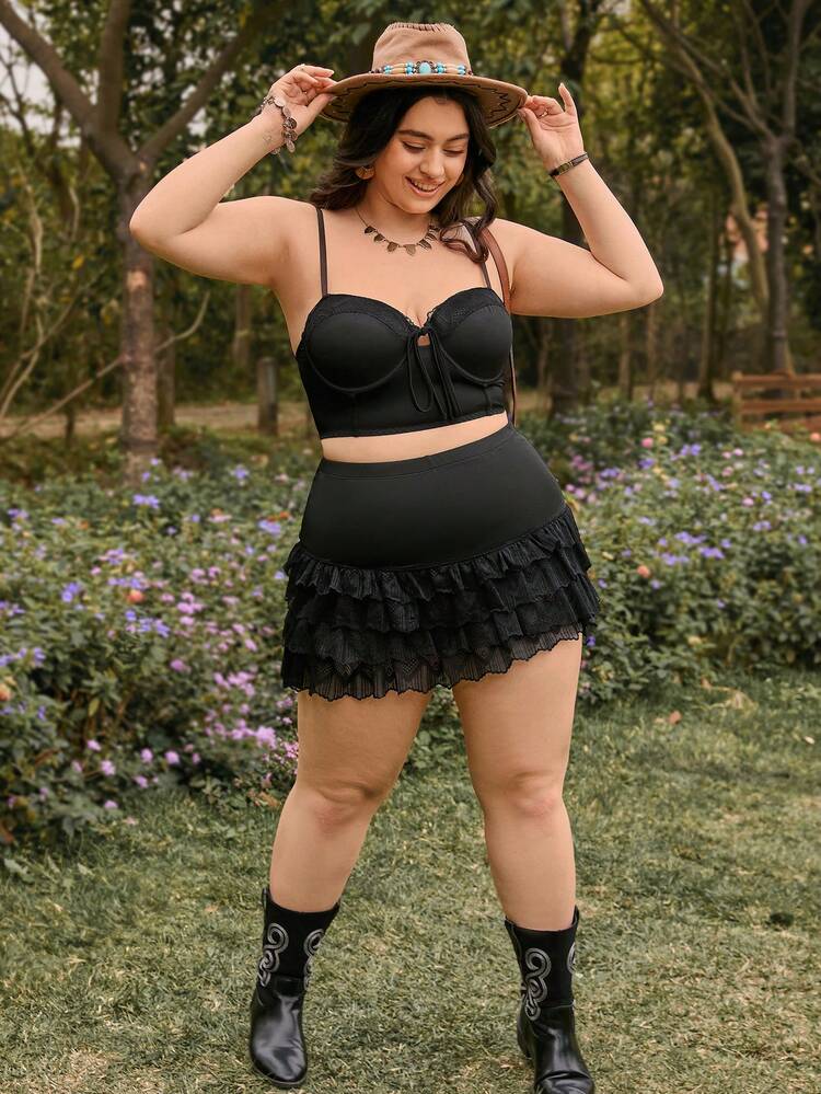 Plus Size Lace Splice Bra Cup 2pcs/Set