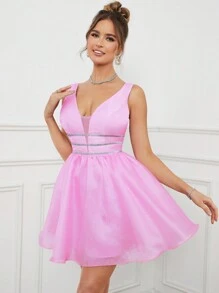 SHEIN Belle 女士浪漫粉色lurex Organa連衣裙,銀線裝飾腰部和泡泡袖,適用於雞尾酒派對