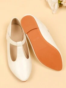 Fashionable Children's Flat Shoes