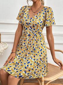 SHEIN Frenchy Đầm nữ cổ chữ V tay ngắn xếp ly in hoa, đầm màu pastel, đầm chiffon vàng hoa tươi tắn thanh lịch, đầm vàng, đầm màu sáng, đầm mùa hè, đầm dự tiệc trà, đầm màu trơn tươi tắn cho kỳ nghỉ, đầm ôm thanh lịch họa tiết hoa đi biển - Nhiều màu - Xem 7