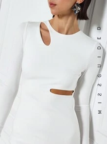 MISSGUIDED Cut Out Detail Long Sleeve Maxi Dress - White - View 3