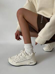 SRSOO Women's 2025 Casual Vintage Trainers, Thick Sole Athleisure Academy Style Sneakers