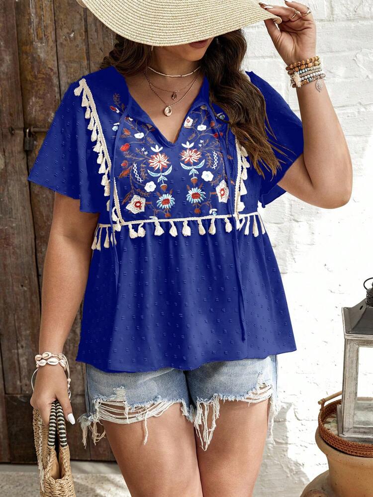 Plus Size Floral Print Fringe Trim Tassel Edged Tie Neck Blouse