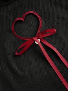 ROMWE Kawaii Của phụ nữ Thon gọn Áo thun Với Tim Cắt ra Nơ Đồ trang trí , Hình trái tim Kim loại Nút Và Dễ thương Thiết kế Cảm thấy - màu đen - Xem 4
