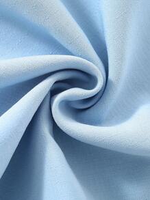 SHEIN Con trai Collared Nút lên Áo sơ mi Với Buộc Và Chất rắn Huy hiệu Quần short Dệt Bộ - Nhiều màu - Xem 11