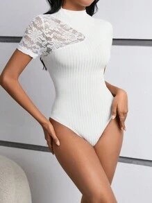SHEIN Privé 女性純色蕾絲拼接立領連體衣 - 白色 - 查看 4