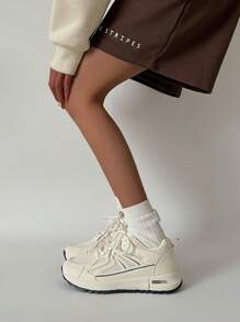 SRSOO Women's 2025 Casual Vintage Trainers, Thick Sole Athleisure Academy Style Sneakers