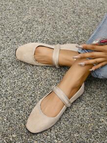 2025 Autumn Women's Vintage Buckle Strap Soft Sole Flat Shoes,Ballet Flats, Mary Janes - Beige - View 6