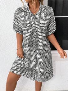 SHEIN LUNE Plus Size Women's Geometric Printed One-Button Shirt Dress