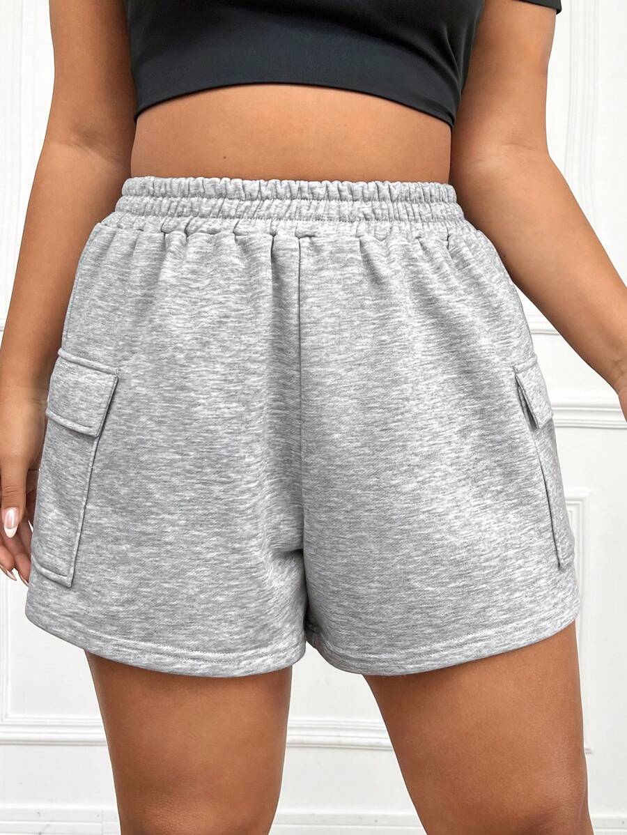 CovetEZ 大尺碼女士休閒裝貨物短褲 - 淺灰色 - 查看 1