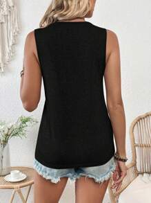 EMERY ROSE H Version V-Neck Lace Splice Casual Tank Top - Black - View 2
