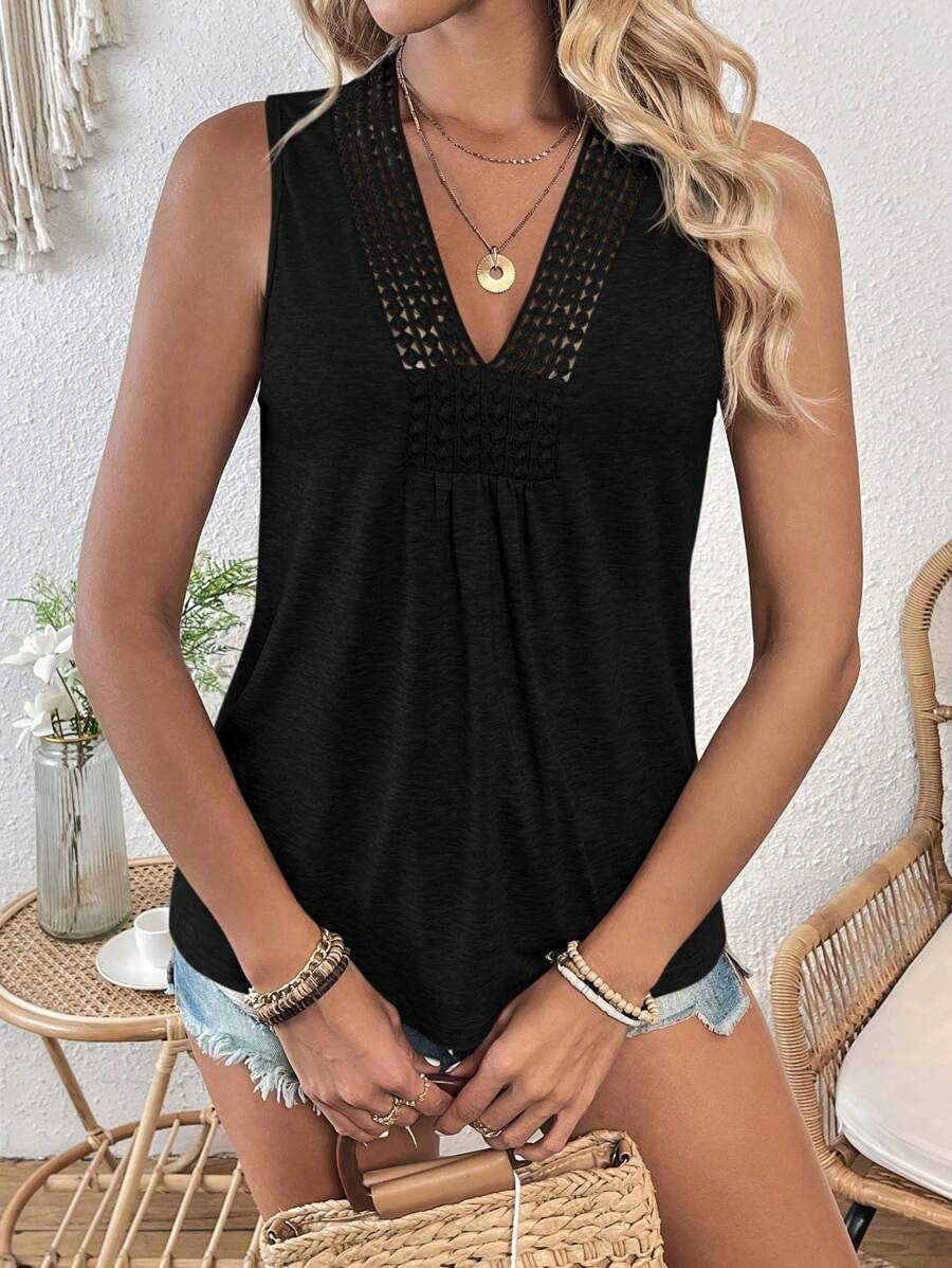 EMERY ROSE H Version V-Neck Lace Splice Casual Tank Top - Black - View 1
