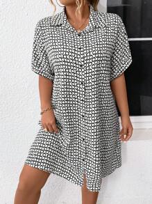SHEIN LUNE Plus Size Women's Geometric Printed One-Button Shirt Dress