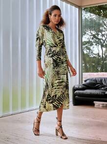 MOTF PREMIUM TROPICAL PRINT V-NECK WRAP KNOT SIDE DRESS - Multicolor - View 7