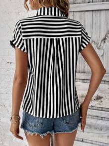 EMERY ROSE Camisa A Rayas Con Botones Y Bolsillos