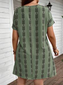 SHEIN LUNE 夏季大尺碼幾何印花蝙蝠袖束腰連衣裙 - 橄欖綠 - 查看 2