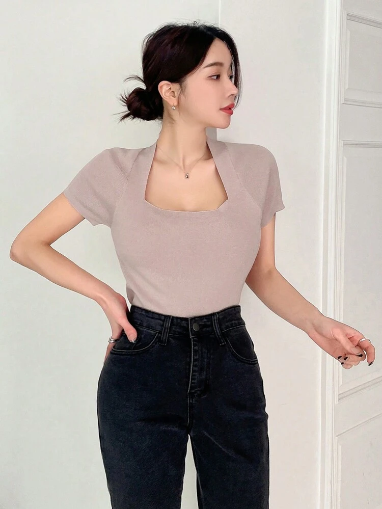 Solid Color Square Neckline Short Sleeve Knitted Top