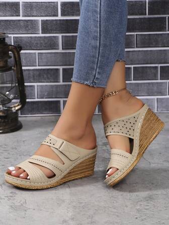 Women's Platform Heel Slippers, Non-Slip Soft-Sole Anti-Slip Indoor & Outdoor Summer Sandals, 2024 New