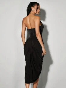 SHEIN BAE 優雅不對稱褶皺露背連身洋裝