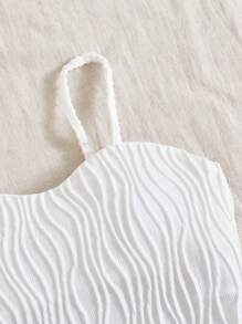 SHEIN VCAY 假期風格女士紋理加厚背心上衣