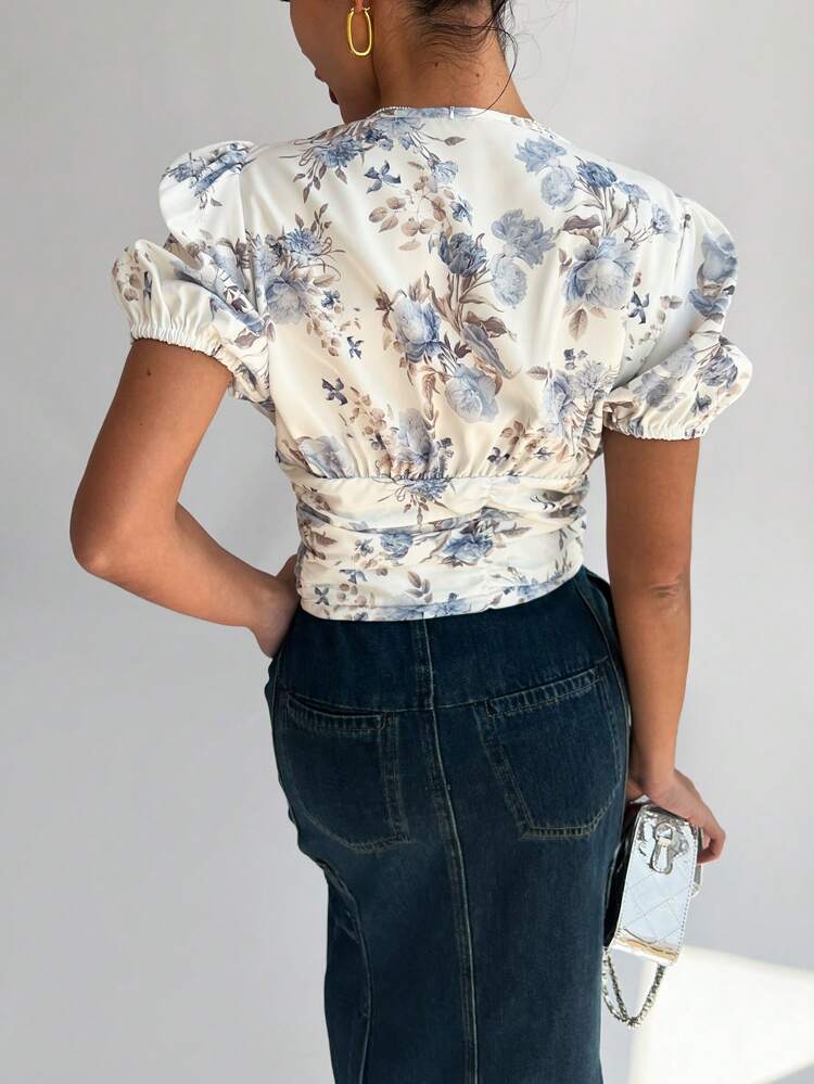 Women's Blue Flower Print Puff Sleeve V-Neck Summer Blouse With Waist Gathered Design