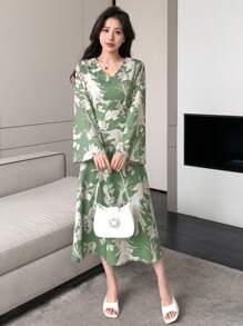 Dazy Designer Women's V-Neck Design Printed Long Sleeve Dress,Fall Dress Vacation Outfits Women Floral Boho - Multicolor - View 6