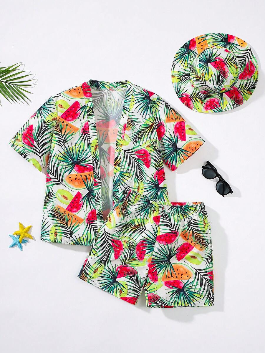 SHEIN 3入組/套少年休閒度假風格熱帶植物印花寬鬆短袖泳衣,帶帽寬鬆泳裝短褲,編織泳裝 - 綠色 - 查看 1