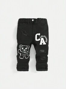 SHEIN Calças Jeans De Verão Lavadas E Destroyed Com Urso E Letras Patentejadas Para Bebês Menino, Roupas De Verão Para Bebê Menino
