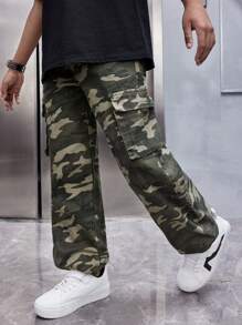 SHEIN Calça Denim Cargo de Algodão para Menino Adolescente, em modelo folgado de perna reta com padrão camuflado, para Roupas de Meninos Adolescentes de Primavera e Verão