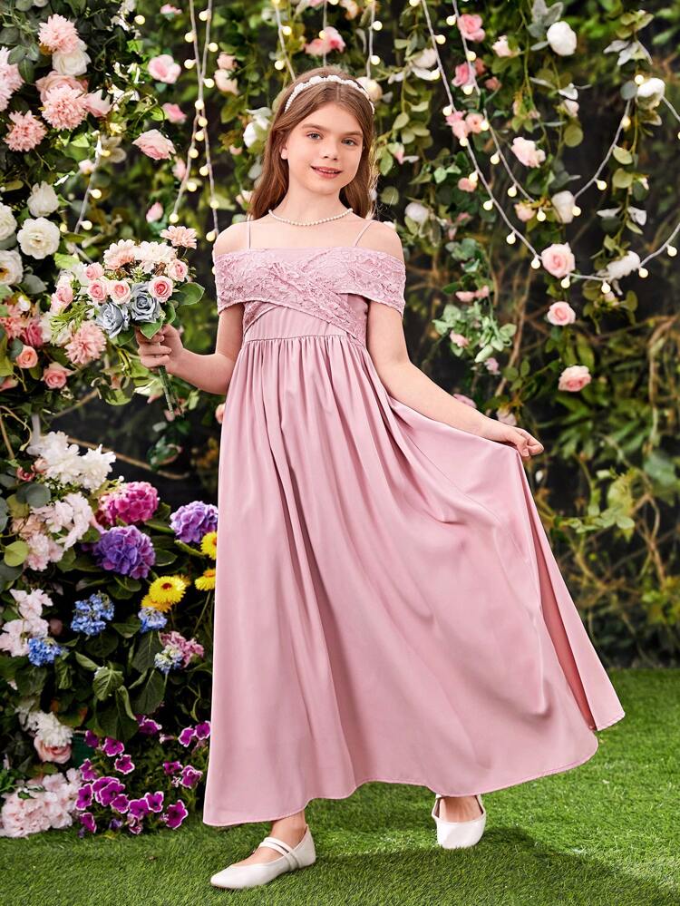 Tween Girl Solid Color Sleeveless Cami Dress With Lace Splicing & Shoulder Strap Cross Design, Suitable For Summer And Holiday