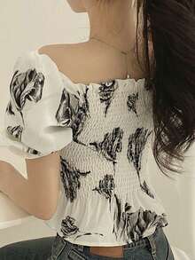 Blusa corta con cuello y mangas con volantes, diseño lindo y femenino para mujer, verano 2025