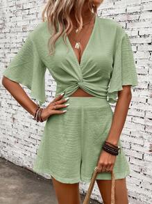 SHEIN Clasi Bộ áo crop top tay cánh bướm xoắn phía trước và quần short hai mảnh - màu xanh lá - Xem 5