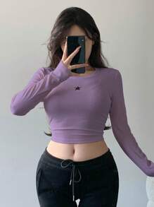 DAZY 女式纯色长袖 T 恤，带星星印花，Y2k 短款女式上衣 - 紫色 - 查看 3