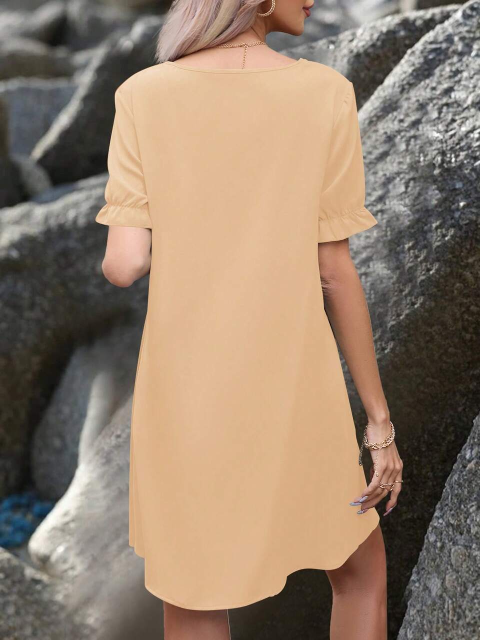 Patchwork Soluble Lace V-Neck Short Sleeve Dress