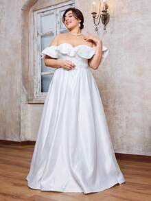 Off-Shoulder Satin Ruffle Hem Ball Gown Wedding Dress - White - View 4