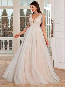 V-Neck Embroidered Lace Beaded Tassel Contrast Color Mesh Flared Wedding Dress Bridal Gown - White - View 4