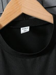 少年男孩對比色字母印花T恤和短褲套裝