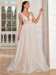 V-Neck Embroidered Lace Beaded Tassel Contrast Color Mesh Flared Wedding Dress Bridal Gown - White - View 5