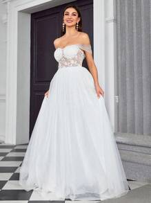 Strapless Embroidered Lace Sheer Inset Tulle Patchwork Wedding Dress With Flared Maxi Skirt - White - View 1