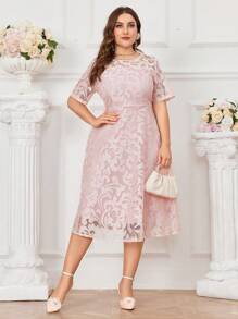 SHEIN Clasi Vestido de encaje con flores en relieve de color rosa talla grande para invitadas de boda - Rosa - Ver 1