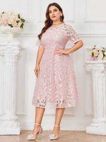 SHEIN Clasi Vestido de encaje con flores en relieve de color rosa talla grande para invitadas de boda - Rosa - Ver 5