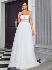 Strapless Embroidered Lace Sheer Inset Tulle Patchwork Wedding Dress With Flared Maxi Skirt - White - View 6