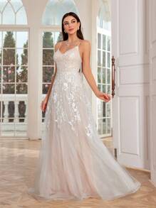 Mgiacy 浪漫刺绣蕾丝拼接网眼撞色细肩带摆裙白色优雅婚礼新娘礼服