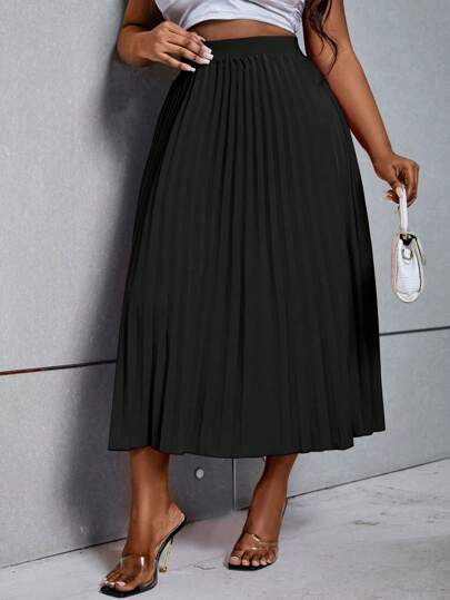 SHEIN Clasi Plus Size Basic Solid Color Pleated Skirt, Suitable For Spring And Summer