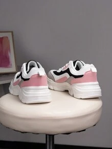 Zapatillas deportivas informales de malla transpirable para niñas adolescentes, ligeras y gruesas, adecuadas para uso diario, con estilo, versátiles, antideslizantes y con aumento de altura, ideales para la escuela - Multicolor - Ver 4